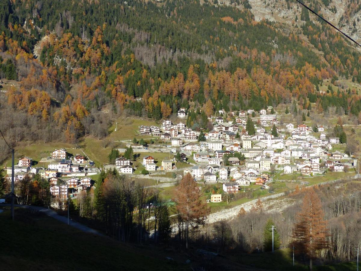 Residence Fior Di Roccia Campodolcino Eksteriør bilde